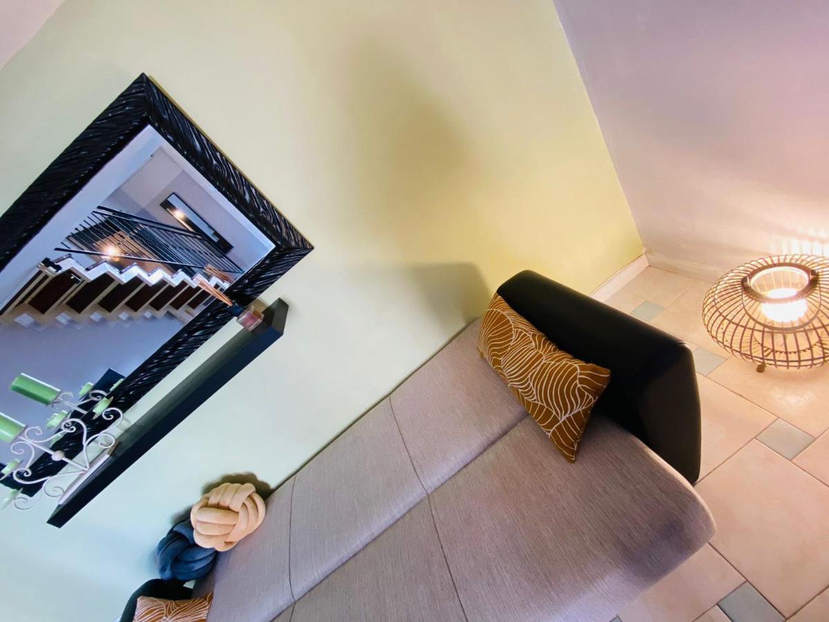 Via Roma Apartman Caserta Kültér fotó